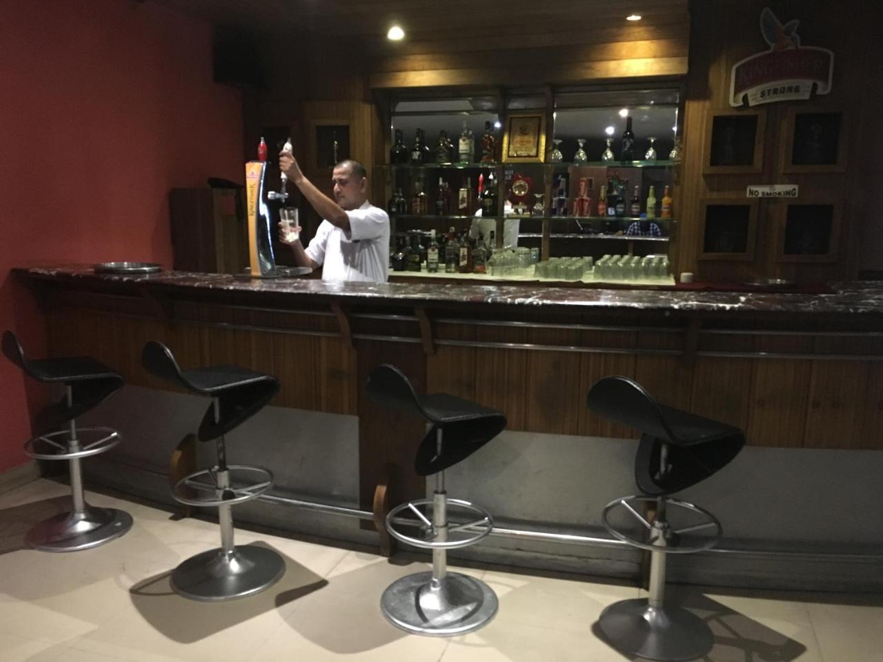 Shiv Hotel And Joe'S Bar & Restaurant Jandiala Esterno foto